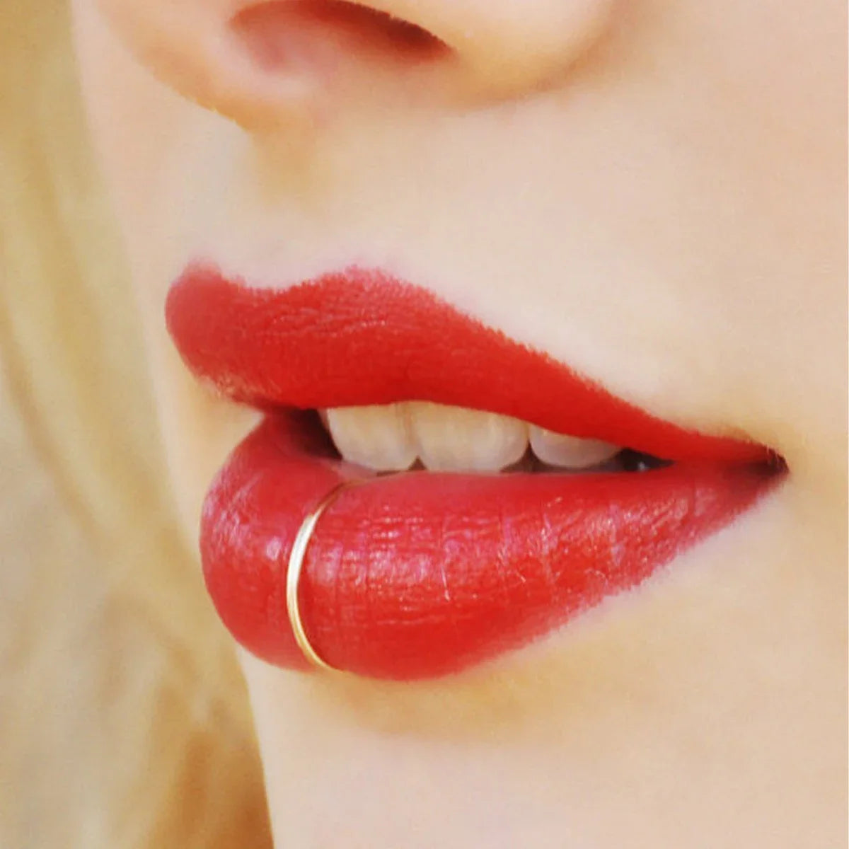 1PCS Fake Piercing Lip Rings Nose Nostril Ring Septum Clip On Mouth