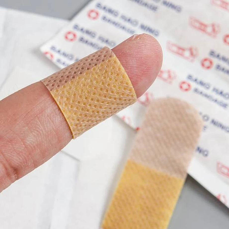 100Pcs Waterproof Breathable Cushion Adhesive Plaster Wound Hemostasis